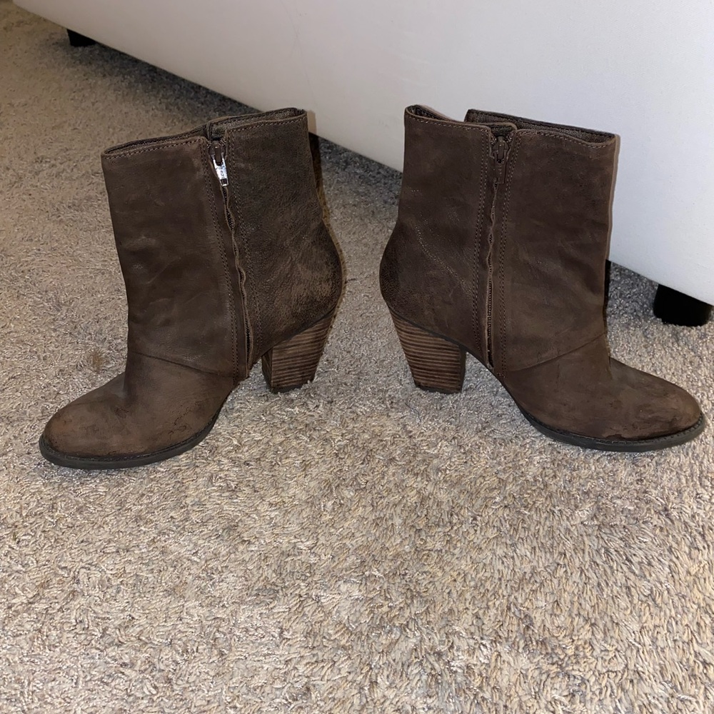 Aldo Brown Fold-over Booties Size 10 - Picture 4 of 5